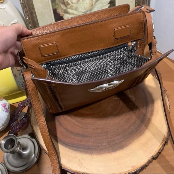 Brighton Organizer Crossbody FINDLEY Bag Purse Leather - Picture 8 of 8